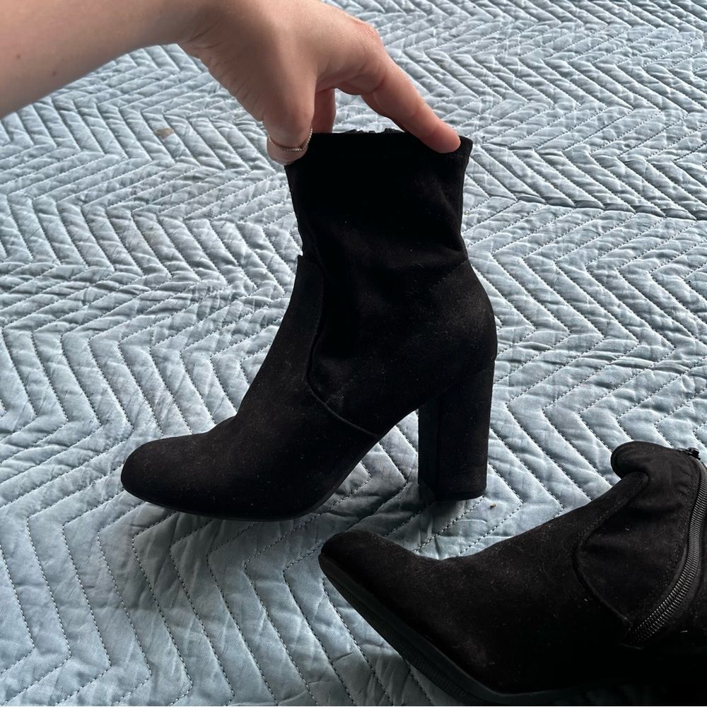 black ankle booties size 6.5